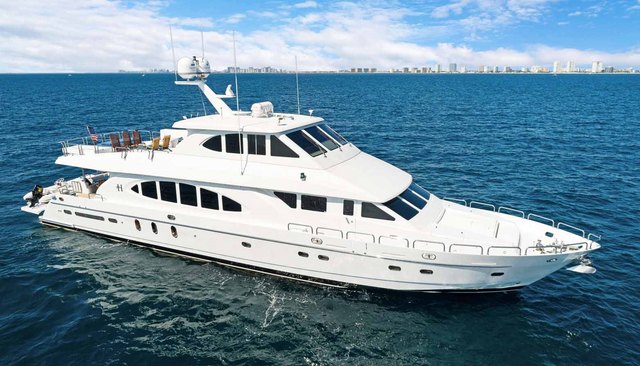  B Happy                                     yacht for Charter             