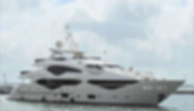 Living The Dream yacht for Sale 