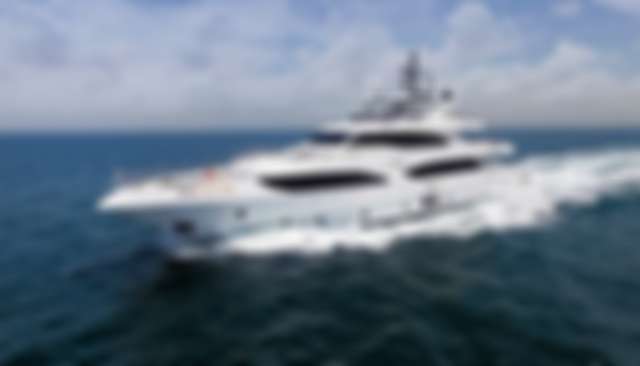 Altavita yacht 