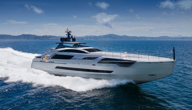 Pershing 140/05 yacht 