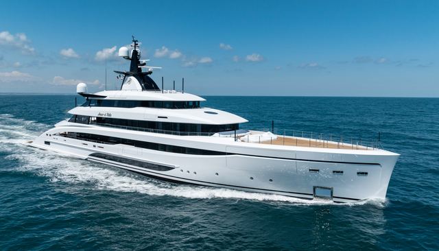 Amor a Vida yacht 