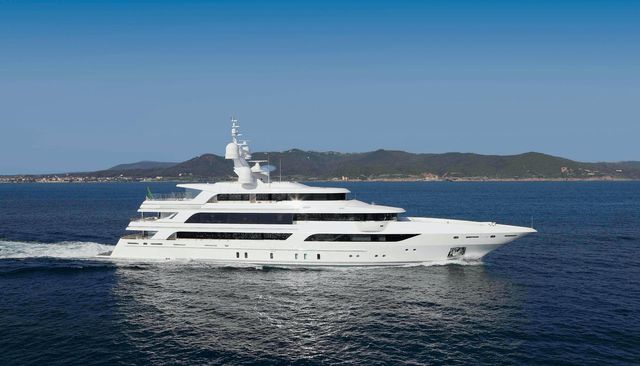 The Jewel yacht 