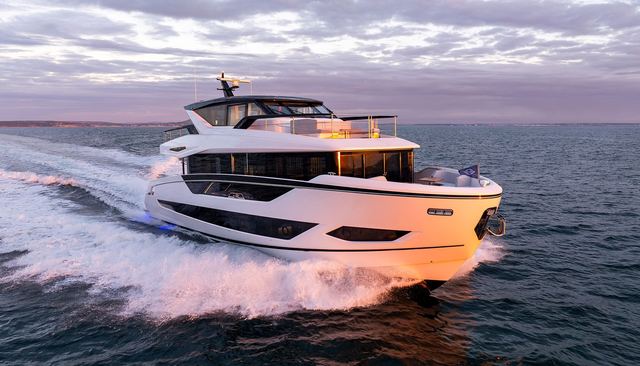 82 Ocean Enclosed/ 802 yacht for Sale 