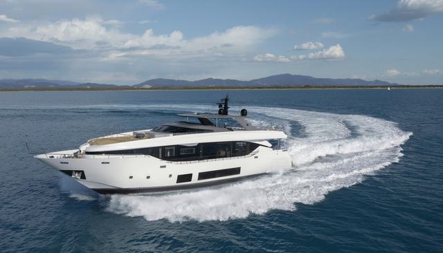Ship Happens yacht 