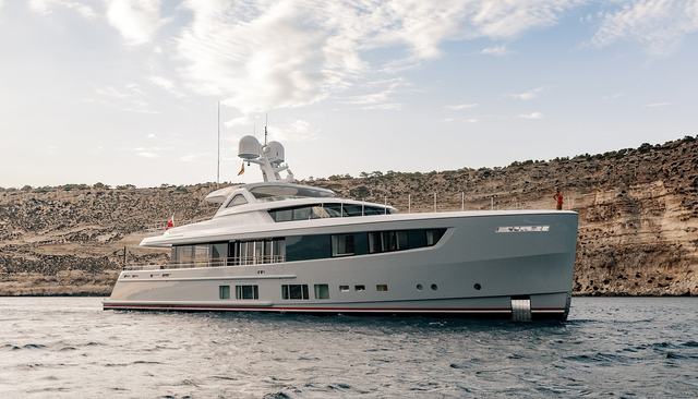 Delta One yacht 