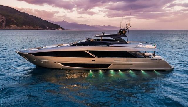 Riva Royale yacht 