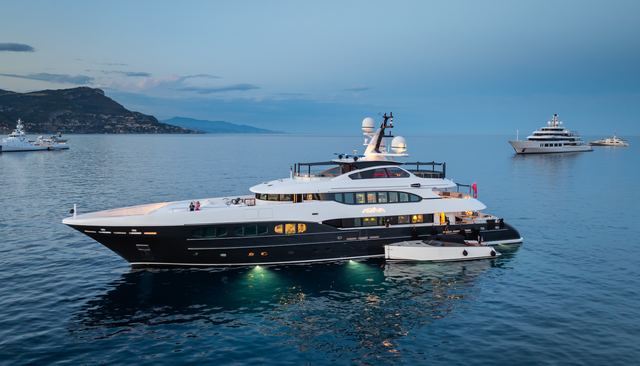 Atina yacht 