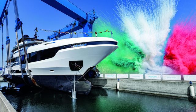 Lulus yacht 