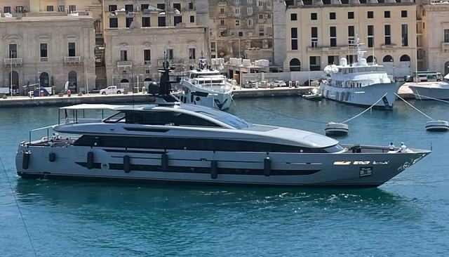 Speedy Bear IV yacht 