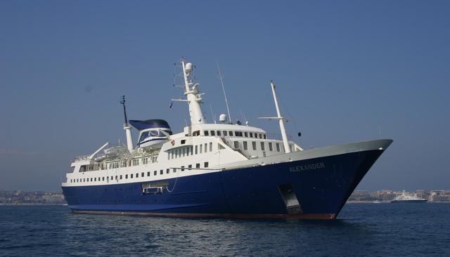 Alexander yacht 