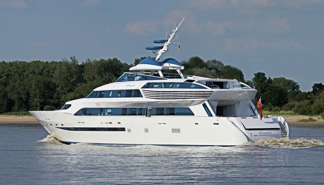 Alamshar yacht 