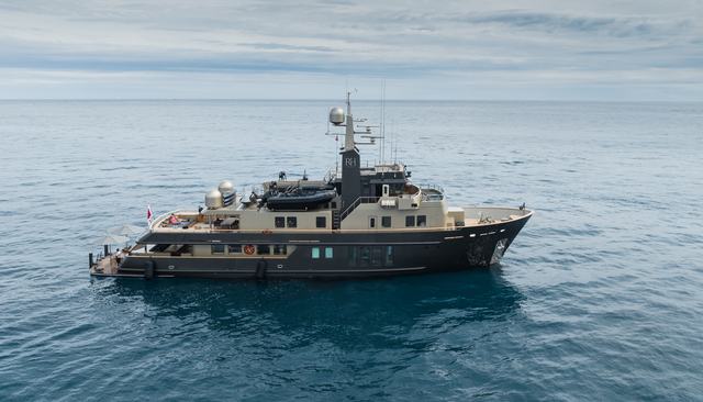 RH Three yacht 