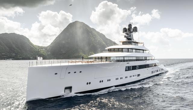 Pi yacht 