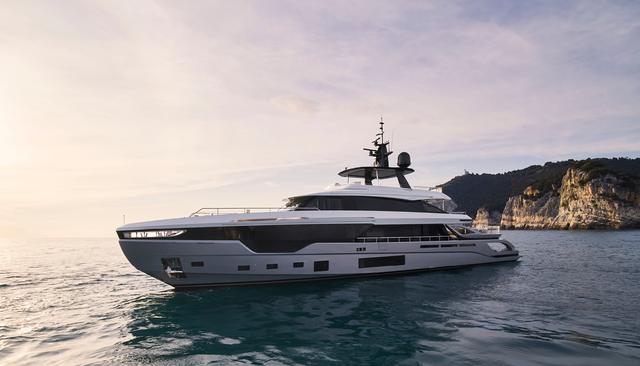 Tanelorn yacht 