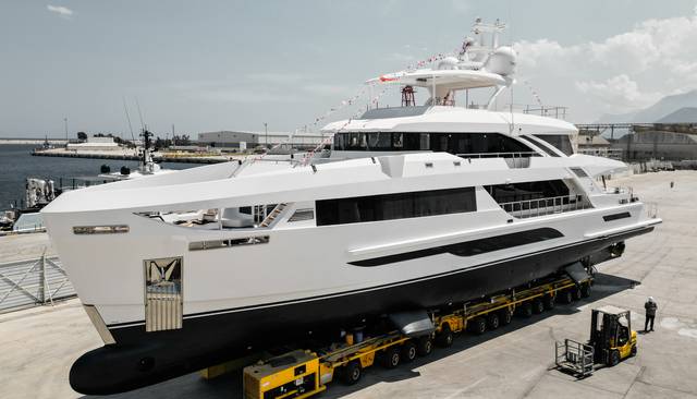 Familia yacht 