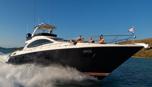 La Mar yacht 