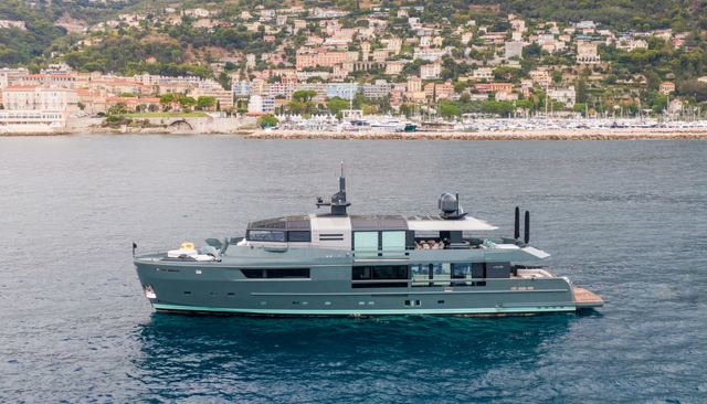Fan Shun 6 yacht 