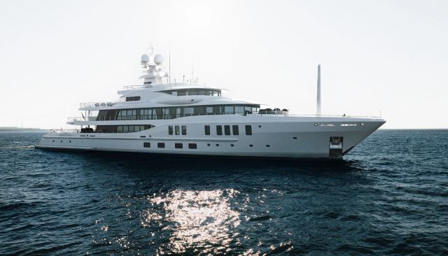 Synthesis yacht 