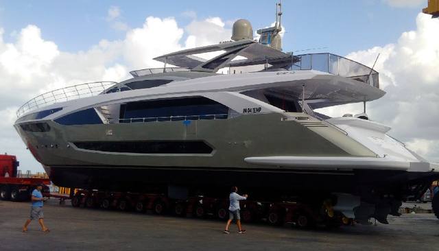 Melt yacht 