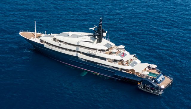 Man of Steel yacht 