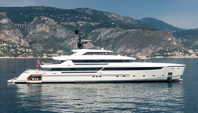 Lemon Tree yacht 