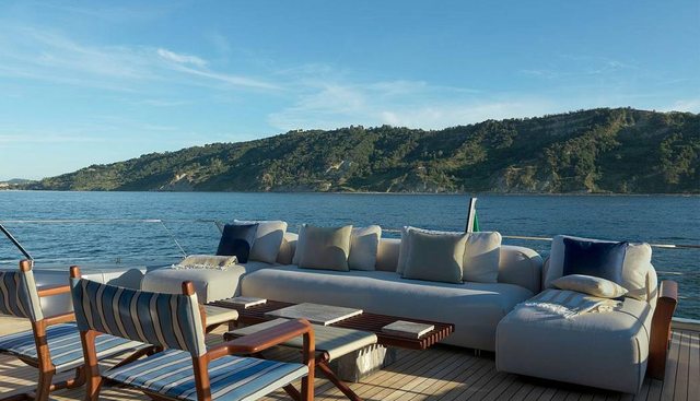 Carat yacht for sale 3