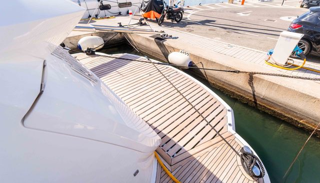 KING POWER yacht for sale 17