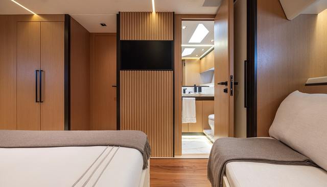 SEXY ME yacht for sale 9