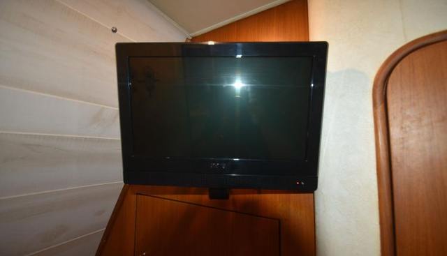 DRAM-BUOY yacht for sale 27