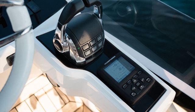 OHANA yacht for sale 12