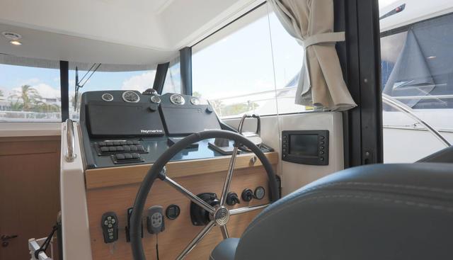 noname yacht for sale 13