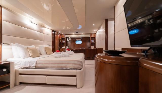 LET IT BE yacht for sale 27
