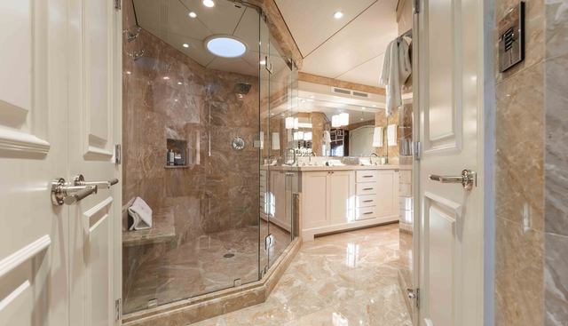 Summerdance yacht for sale 12