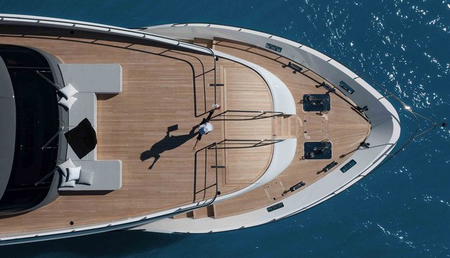 FOUR JOYS yacht for sale 8