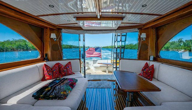 VERA NORTH yacht for sale 15