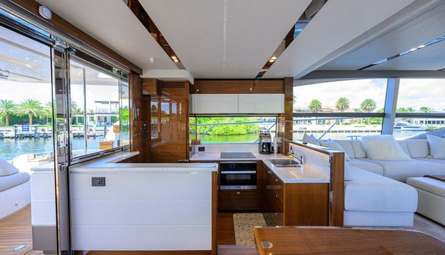 MISS AMY yacht for sale 29