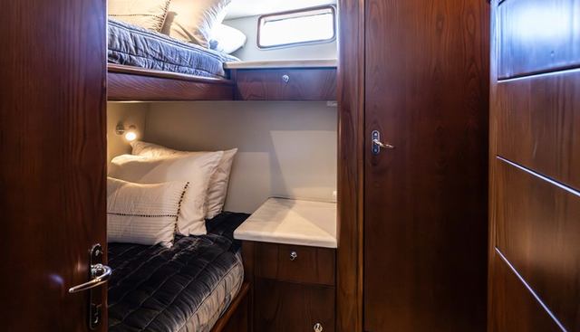 Vertigo yacht for sale 24