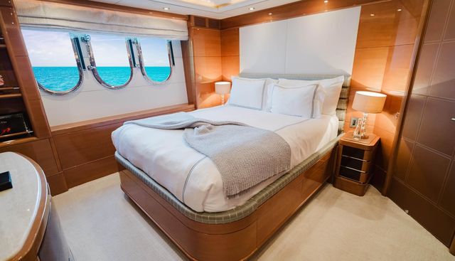 GROOVER yacht for sale 14