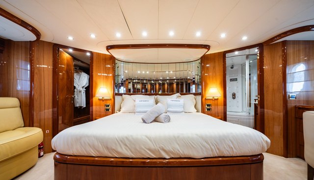 Beija Flore yacht for sale 12