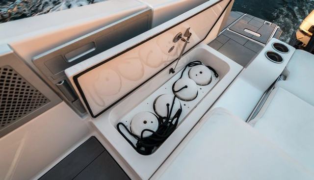 noname yacht for sale 14