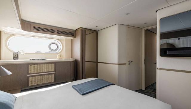 AZIMUT MAGELLANO 60 yacht for sale 20