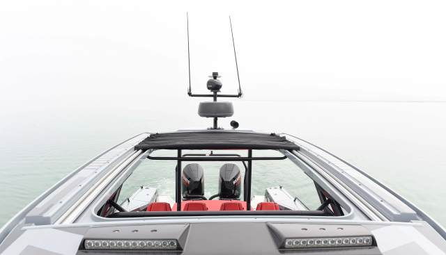 Brabus Shadow 900 Sun Top yacht for sale 65