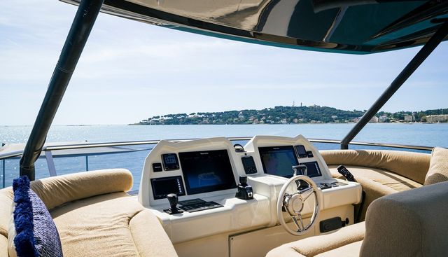 CRAZY DIAMOND yacht for sale 27