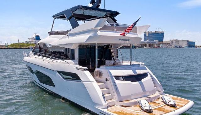 MANHATTAN 68 yacht for sale 4
