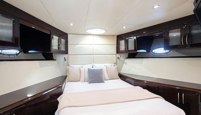 LIZZI yacht for sale 13
