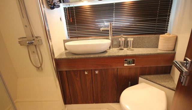 LADY ICE yacht for sale 35