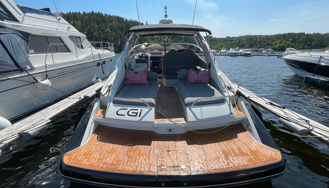 CGI yacht for sale 10