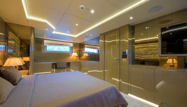 EBYSHINE yacht for sale 20
