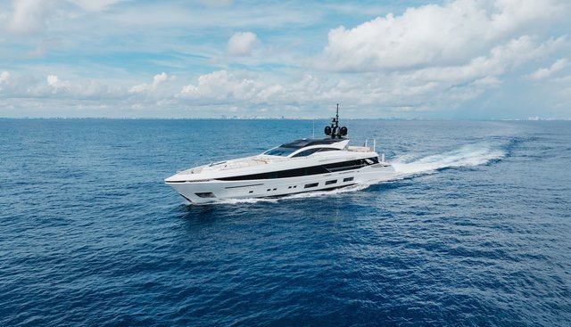 GOLDENEYE yacht for sale 64