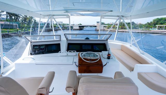 Knotty Girl yacht for sale 27